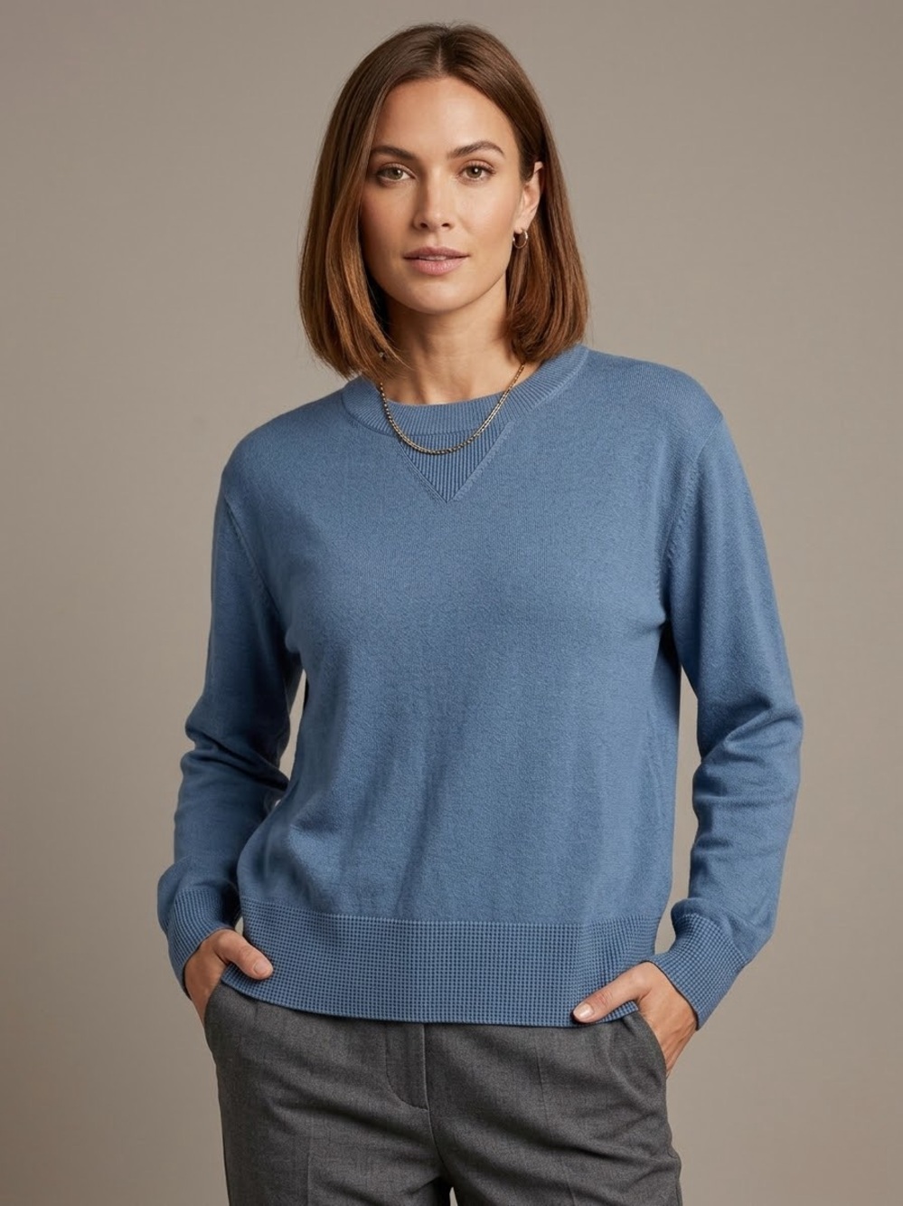 NWT Milano Crewneck Sweater in Light Slate Blue ladies L
